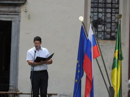 Knobleharjevo 2013 - Dan državnosti z mašo za domovino na Stopnem 14